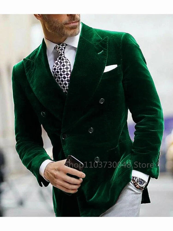 Elegant Men's Double Breasted Velvet Blazer with Peak Lapel for Weddings and Formal Events